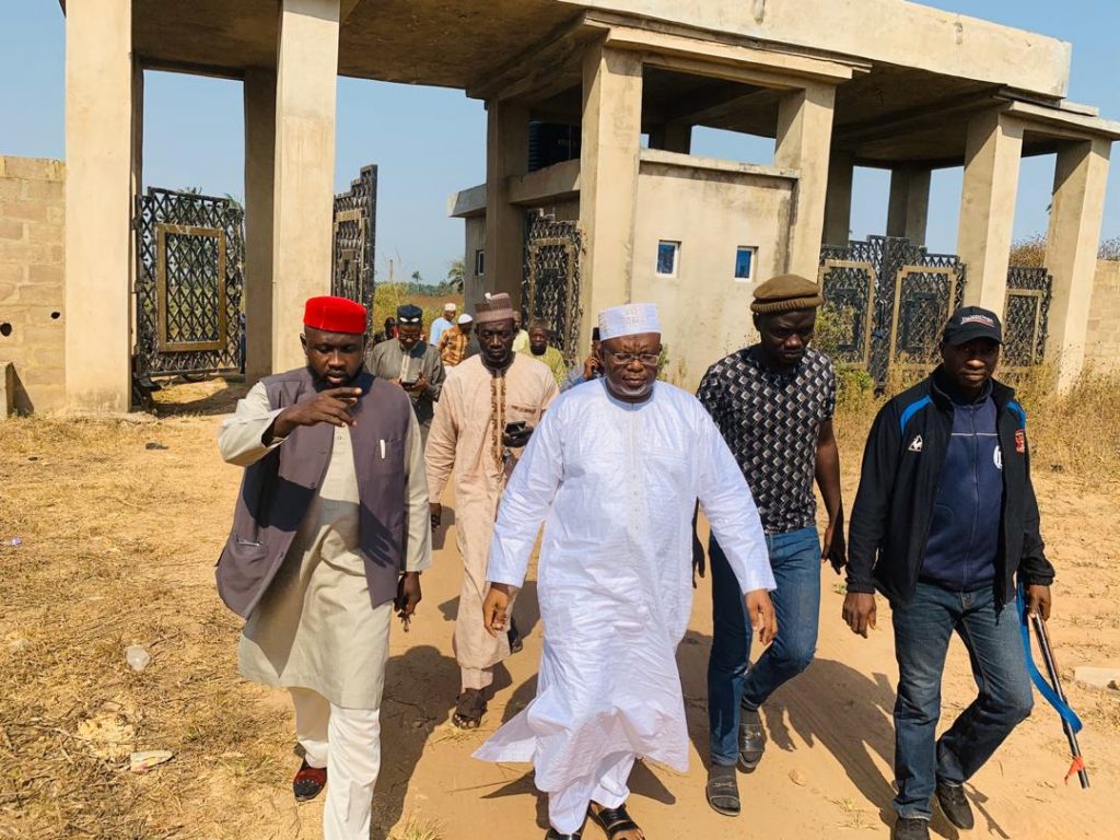 PHOTO NEWS: AMIR’S VISIT TO MINARET INTERNATIONAL UNIVERSITY, IKIRUN, OSUN STATE