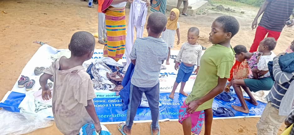 Humanity First Nigeria (HFN) Disaster Management and Relief Team Clothes Bank Project