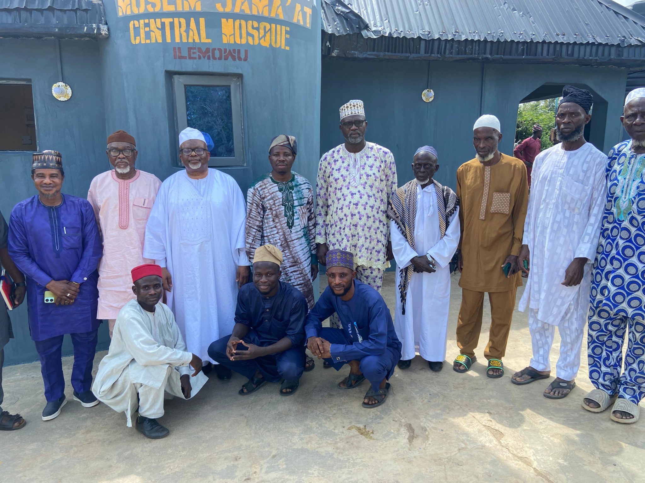 Amir AMJN Commissions New Mosque in Ilemowu, Osun State