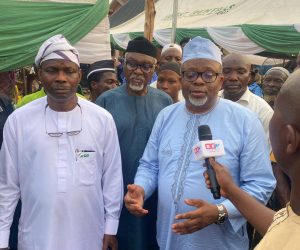 Amir sahib Alhaji Alatoye Folorunso AbdulAzeez Leads Delegation to Janazah of Alhaja Falilat Anike Oriyomi Salako, Mother of Honorable Minister of State for Health