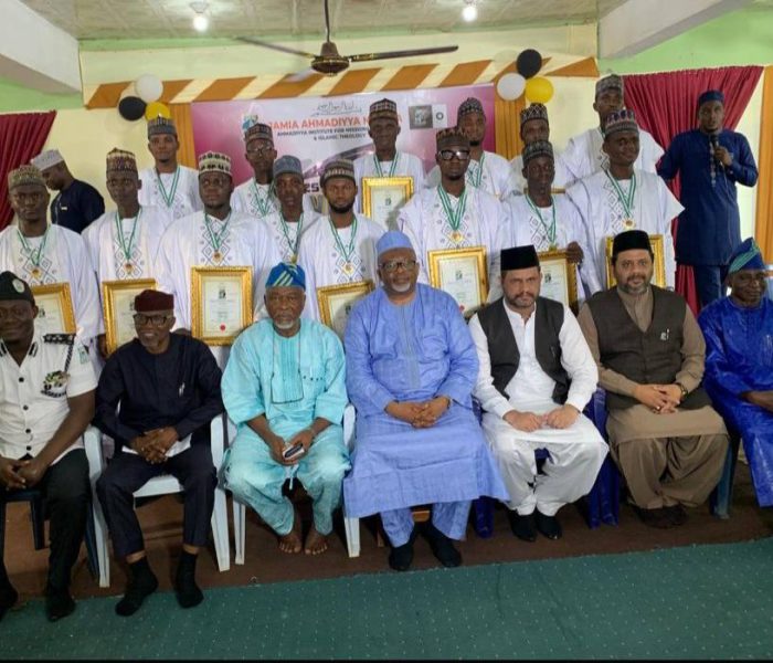 Amir Sahib Chairs 2025 Jamia Ahmadiyya Nigeria Convocation, Celebrates 14 Honoured Graduates