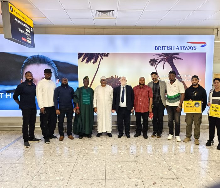 Amir AMJN and High Chief Adetoyese Kareem Lawal Arrive in London for 2025 UK Jalsa Salana