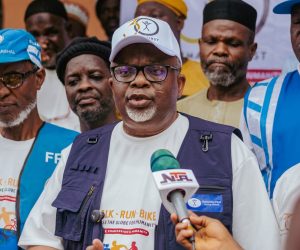 Amir AMJN Addresses Participants and Press at Humanity First 30th Anniversary Walk, Run & Bike Event