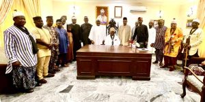 Building Bridges of Unity — Amir Ahmadiyya Nigeria’s Visit to the Obong of Calabar