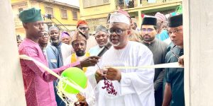 Amir AMJN Commissions New Mosques in Oke-Itunu, Ibadan (Oyo State) and Ifon-Osun (Osun State)