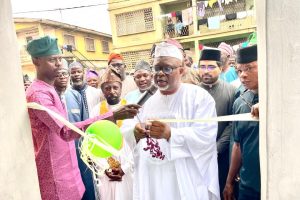 Amir AMJN Commissions New Mosques in Oke-Itunu, Ibadan (Oyo State) and Ifon-Osun (Osun State)