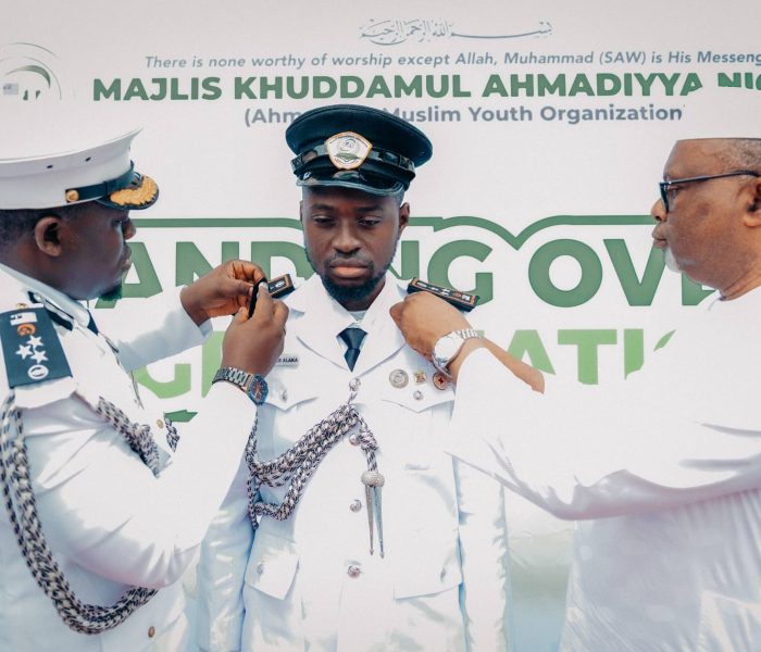 Amir Sahib Presides Over a Dignified Leadership Transition in MKAN