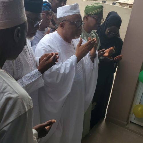 Amir AMJN Visits Ayetoro Circuit, Commissions Newly Built Mosques