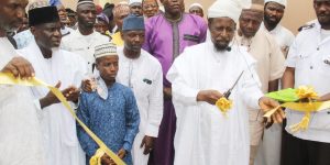 ALHAJI OWOLABI DONATES MOSQUE TO AHMADIYYA