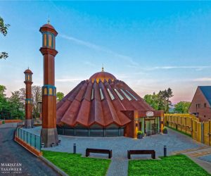 AHMADIYYA COMMUNITY OPENS NEW INTERNATIONAL HEADQUARTERS