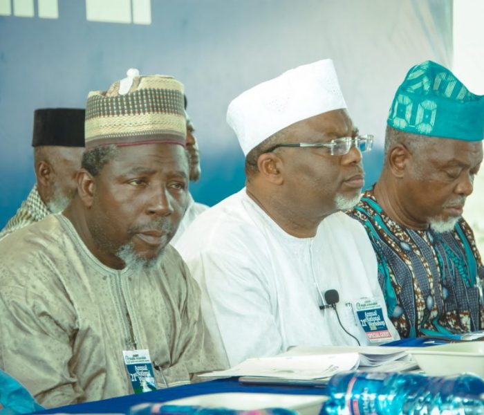 A NEW NIGERIA BEGINS WITH YOU – Barr. Alatoye tells Ahmadi Elders