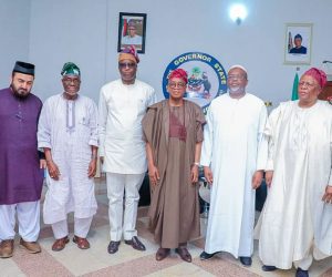 AHMADIYYA COMMUNITY PAYS COURTESY VISIT TO OSUN STATE GOVERNOR