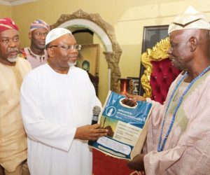 AMIR VISITS ALAAFIN OBA LAMIDI ADEYEMI