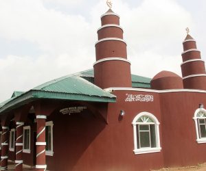 Apooyin Family Donates Second Mosque to Ahmadiyya