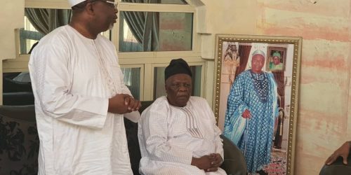 PHOTO NEWS: AMIR’S VISIT TO AKIRUN OF IKIRUN, OSUN STATE