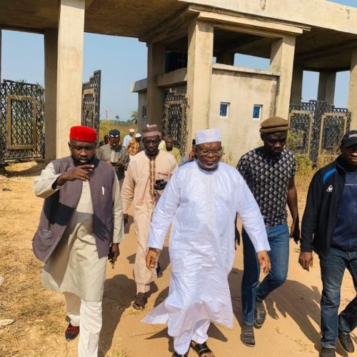 PHOTO NEWS: AMIR’S VISIT TO MINARET INTERNATIONAL UNIVERSITY, IKIRUN, OSUN STATE