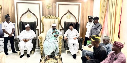 Grand Chief Imam of Ogbomoso Land Hails Ahmadiyya Muslim Community as ‘Partners in Progress’