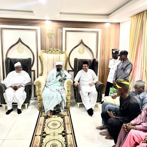 Grand Chief Imam of Ogbomoso Land Hails Ahmadiyya Muslim Community as ‘Partners in Progress’