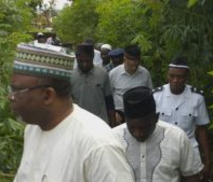 PHOTO NEWS: Amir’s visit to Abuja Circuit