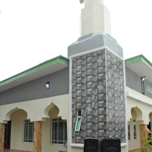AHMADIYYA OPENS ULTRA-MODERN MOSQUE IN BADAGRY