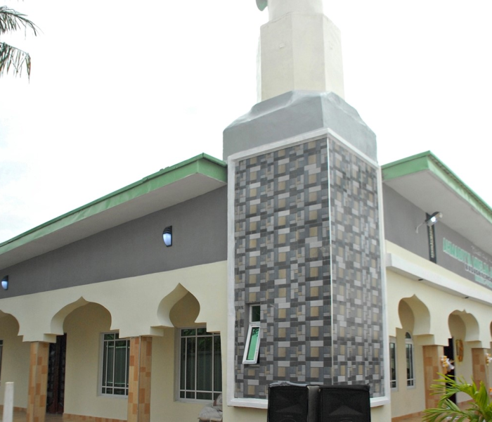 AHMADIYYA OPENS ULTRA-MODERN MOSQUE IN BADAGRY