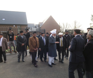 Ahmadiyya Head Moves to New Headquarters in Islamabad